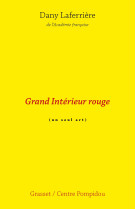 Grand intérieur rouge