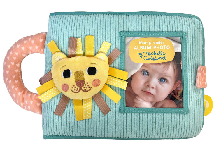 Mon premier album photo en tissu by Michelle Carlslund - Michelle CARLSLUND, Michelle CARLSLUND - AUZOU